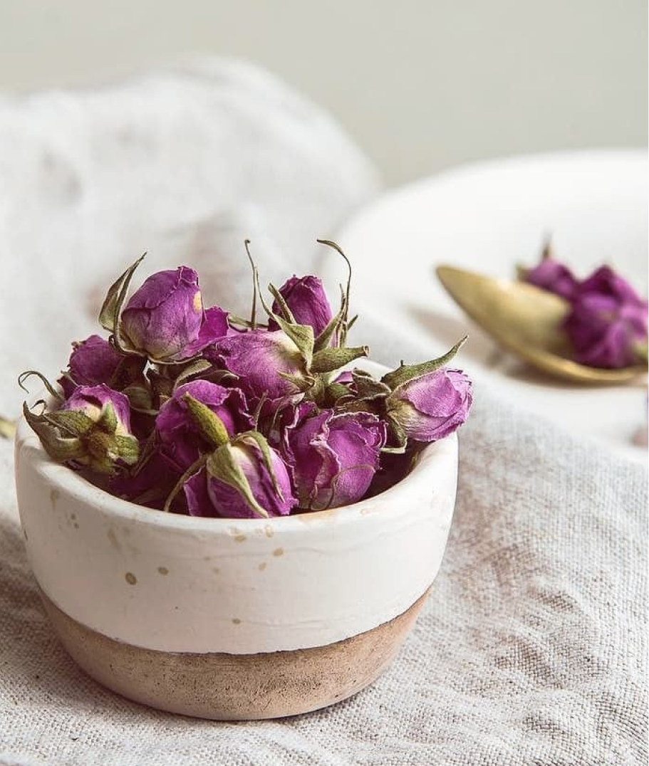 Rosenknoppar EKO 20g i 20st – Dekorativa torkade blommor för butik – produktbild